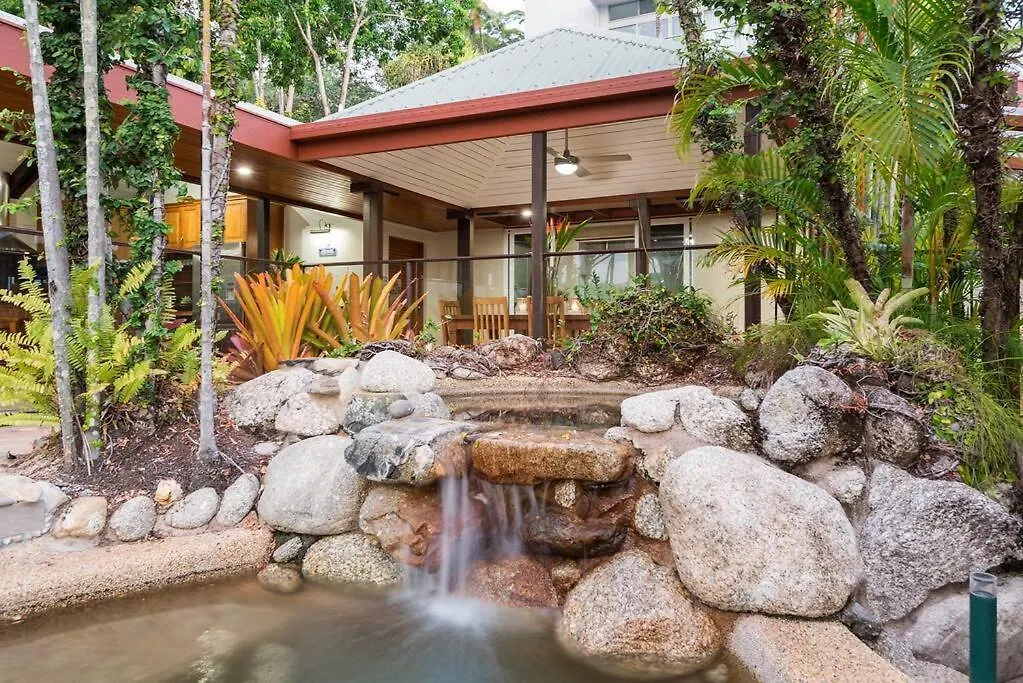 Holiday home 10 Wharf Street - A Tropical Family Home Port Douglas Australia