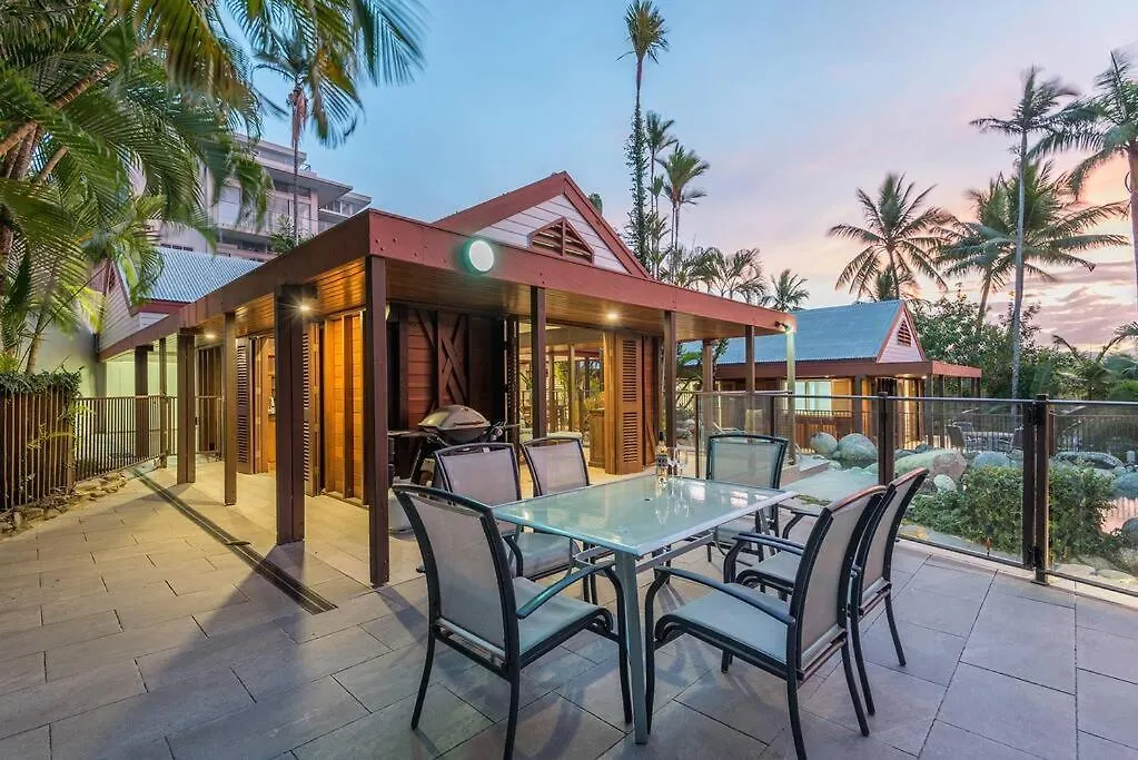 Holiday home 10 Wharf Street - A Tropical Family Home Port Douglas