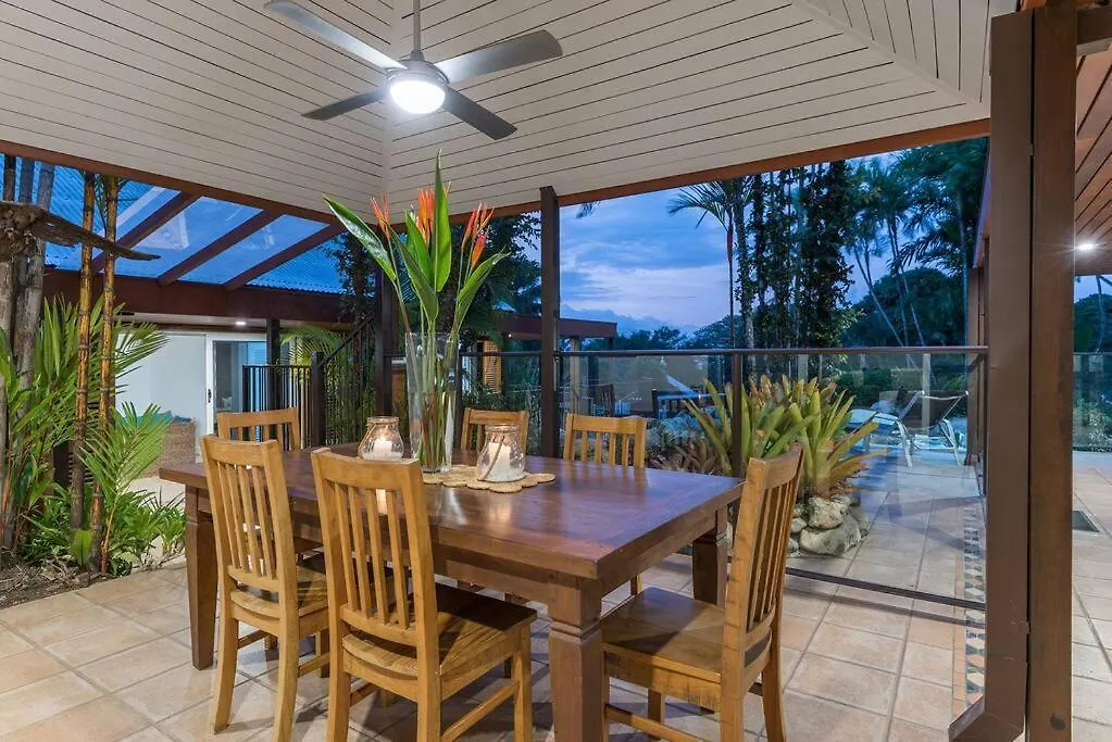 Holiday home 10 Wharf Street - A Tropical Family Home Port Douglas