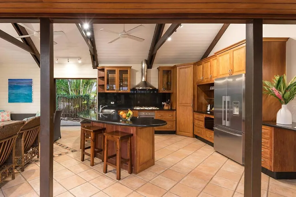 10 Wharf Street - A Tropical Family Home Port Douglas 0*,  Australia